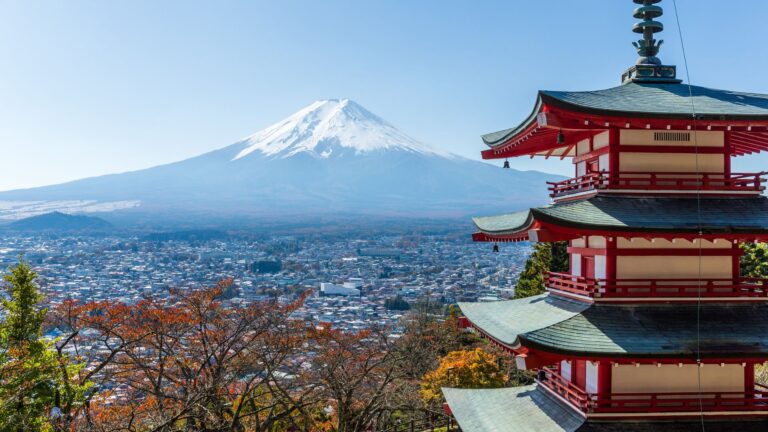 Viagem para o Japão: visto, melhor época, gorjeta, lixo, idioma, transporte e dinheiro